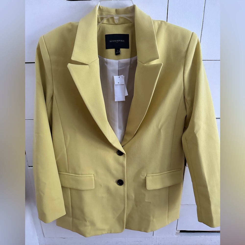 Banana Republic Women’s blazer